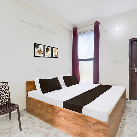 Hotel O Rn Chinhat Dış mekan fotoğraf