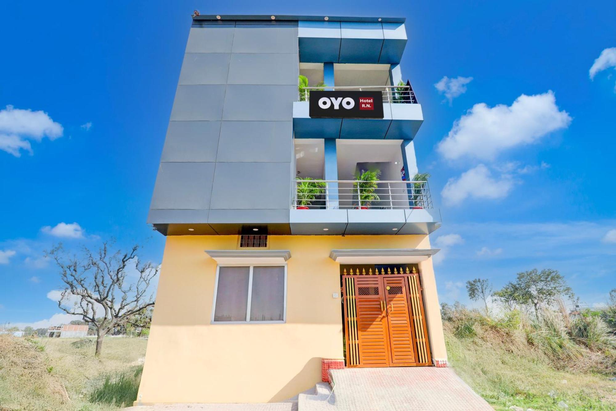 Hotel O Rn Chinhat Dış mekan fotoğraf